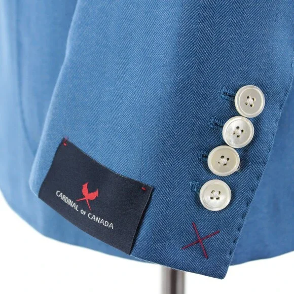 Cardinal of Canada NWT Wool / Silk Sport Coat Size 40S US In Blue Herringbone